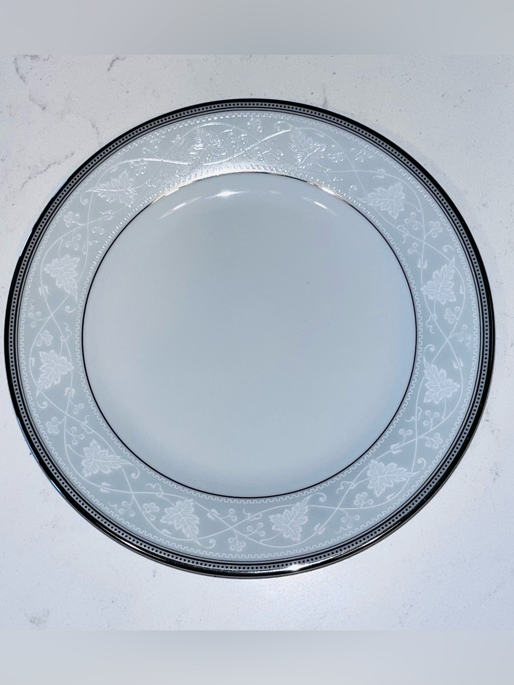 Noritake Legendary Clarenton Bone China 4278 Salad Dessert Plate 8”
